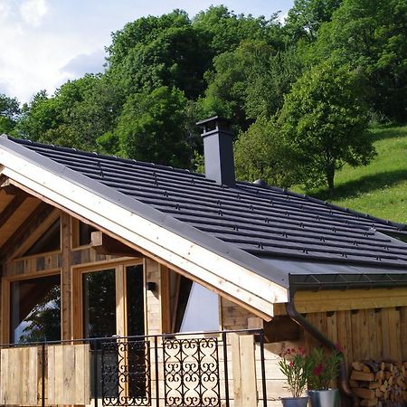 Petit Chalet Vieux Bois Bozel Exterior photo